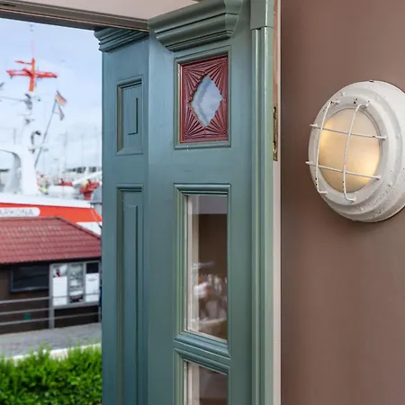 Warnemünde: Kajüte - Nur 3 Gehminuten Zum